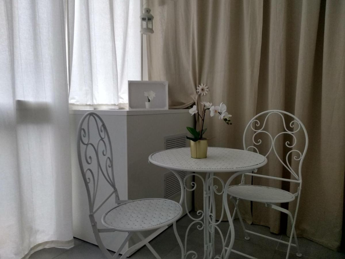 Deluxe Double Room with Balcony,946765618:JPEG